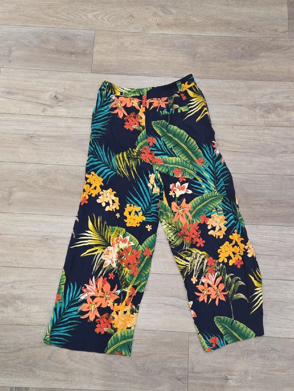 Zara Tropical Print Wide-Leg Resortwear/Polynesian Pants - Picture 8 of 10